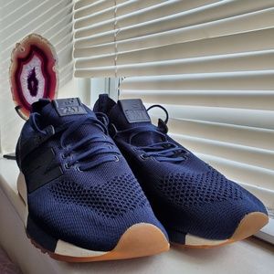 Mens New Balance 247 Athletic Shoe (Navy) Size 11